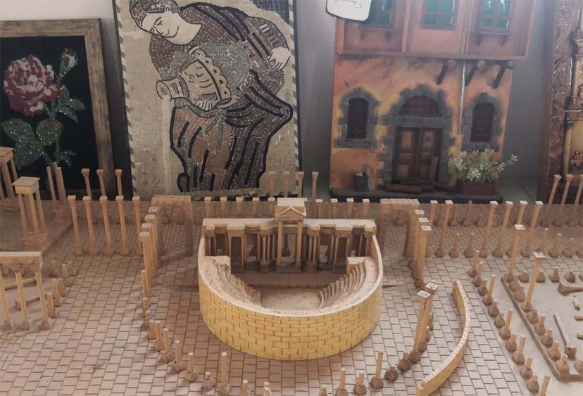 Historical artefacts and models from Syria