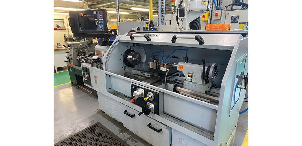 Milling machine